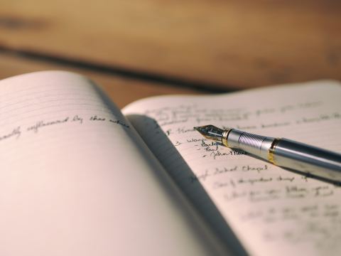 Poster: Écrire un texte littéraire