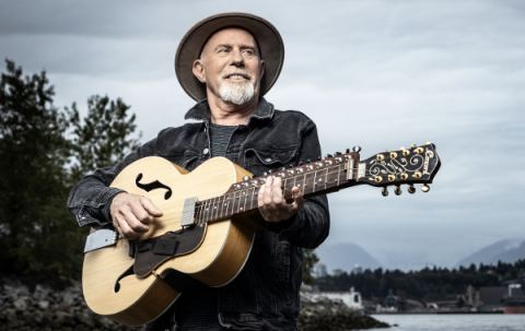Poster: Harry Manx — Mystic Blues, Théâtre Lac-Brome, Thursday, April 1