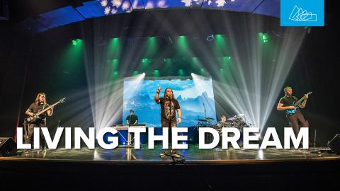 Poster: Living The Dream — Hommage à Dream Theater
