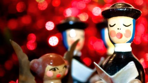 Poster: Notes et brioches - Concert de Noël : une célébration pour les jeunes et les moins jeune