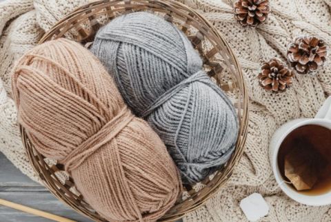 Poster: Ateliers de tricot libre | Les tricots d'Adèle