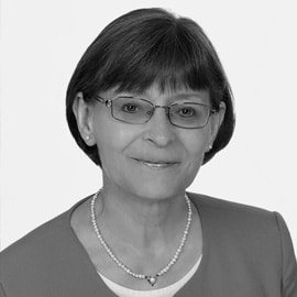 Photo of Louise Caron