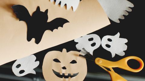 Affiche : Contes et bricolage d'Halloween