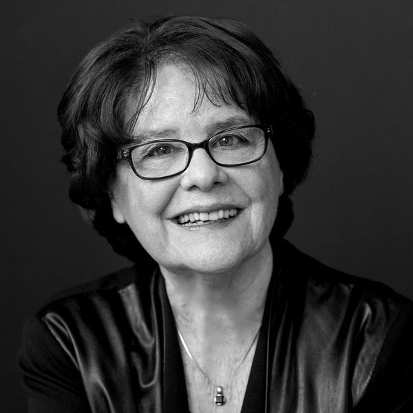 Photo of Lise Gauvin
