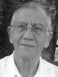 Photo of Lakis Proguidis