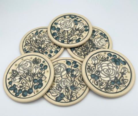 Photo of The Slip Trailed Pottery – Teresa Wingar