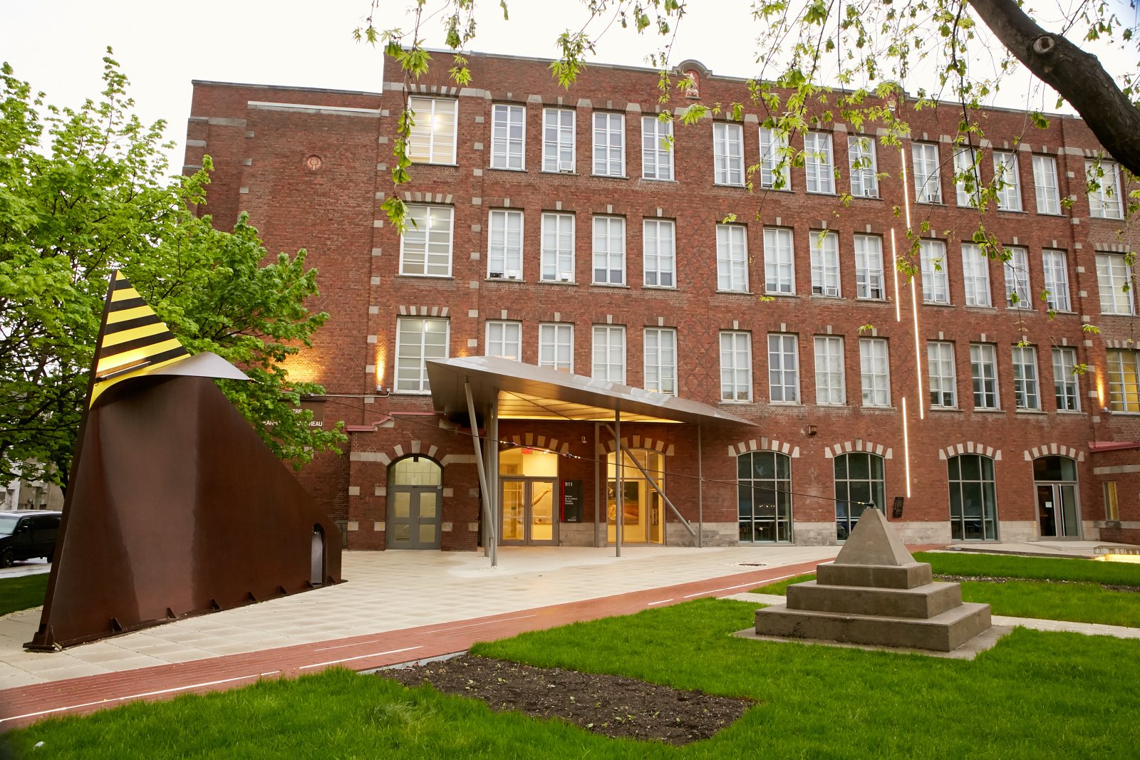 Maison de la culture Claude-Léveillée
