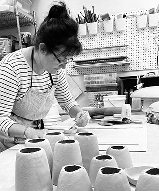 Photo of Michèle Lavallée – Art & Argile