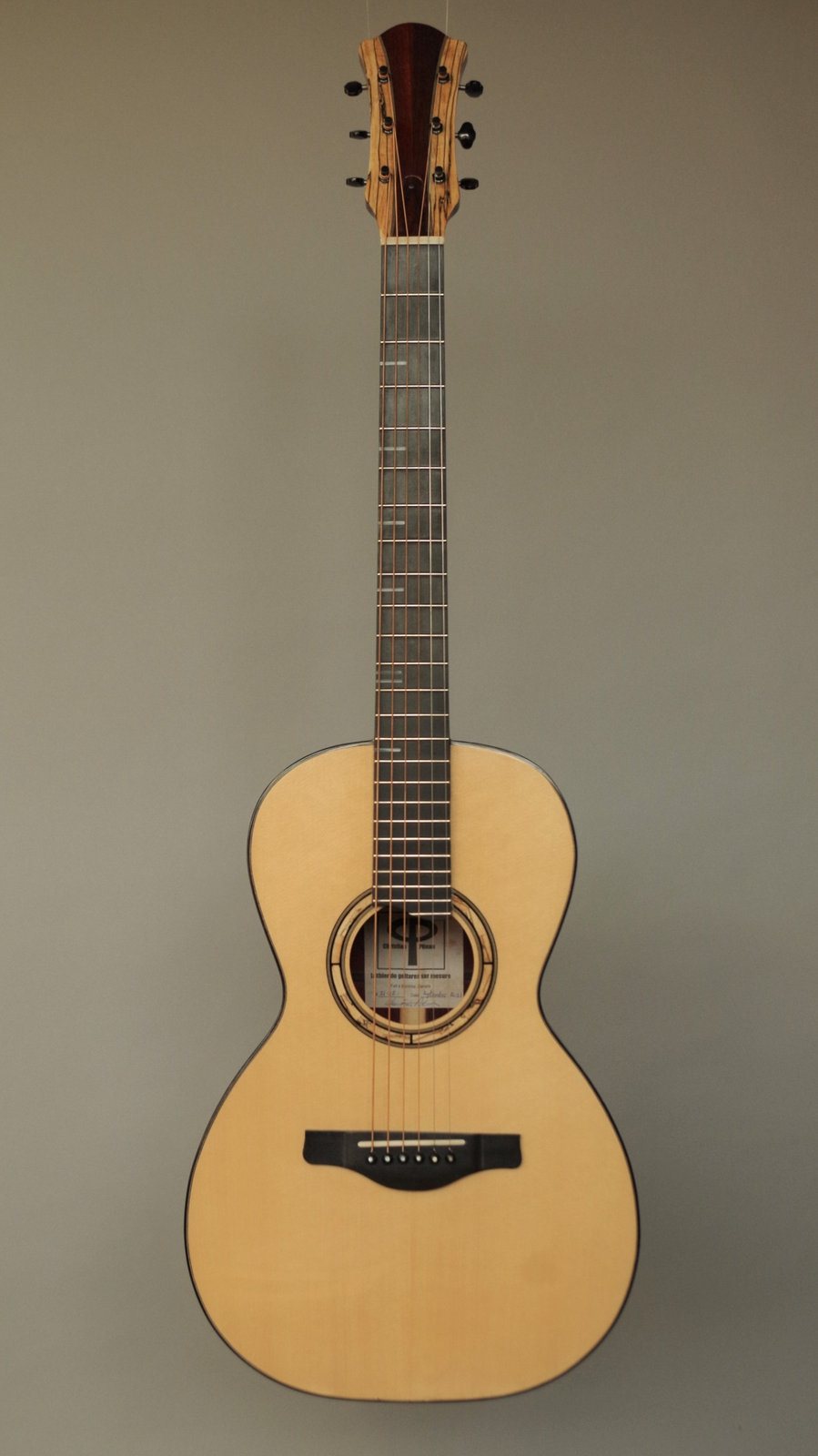 Photo of Christian Piteau Luthier