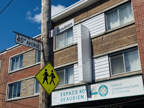 Photo of Bibliothèque éphémère de l'Est de Rosemont