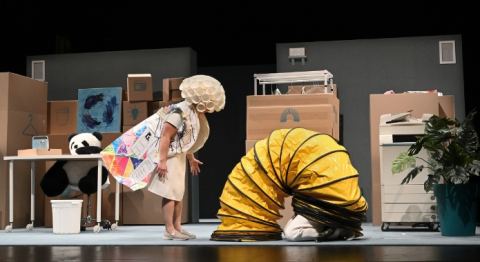 Poster: Attention : Fragile, Théâtre Desjardins (LaSalle), Sunday, November 15
