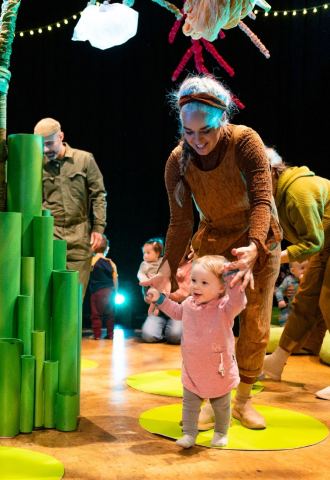 Poster: Marionnettes et théâtre | Arbre (0 à 3 ans)