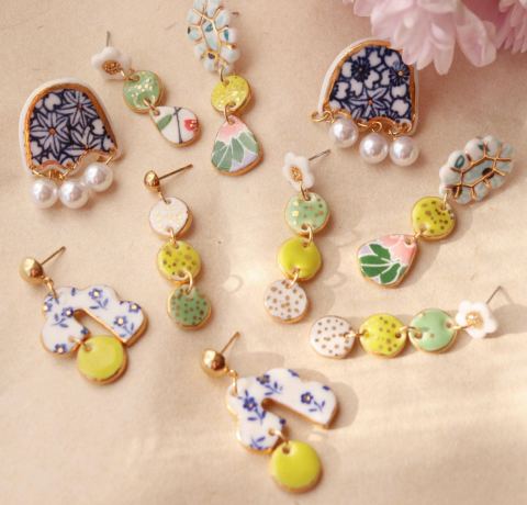 Photo of LiliandTrotro Jewelry