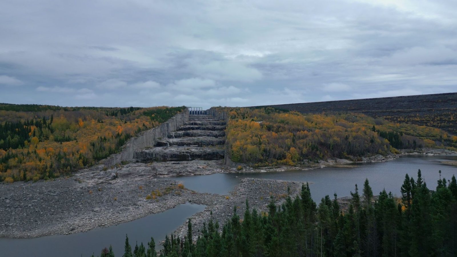 Baie James 1975 : le choc des nations