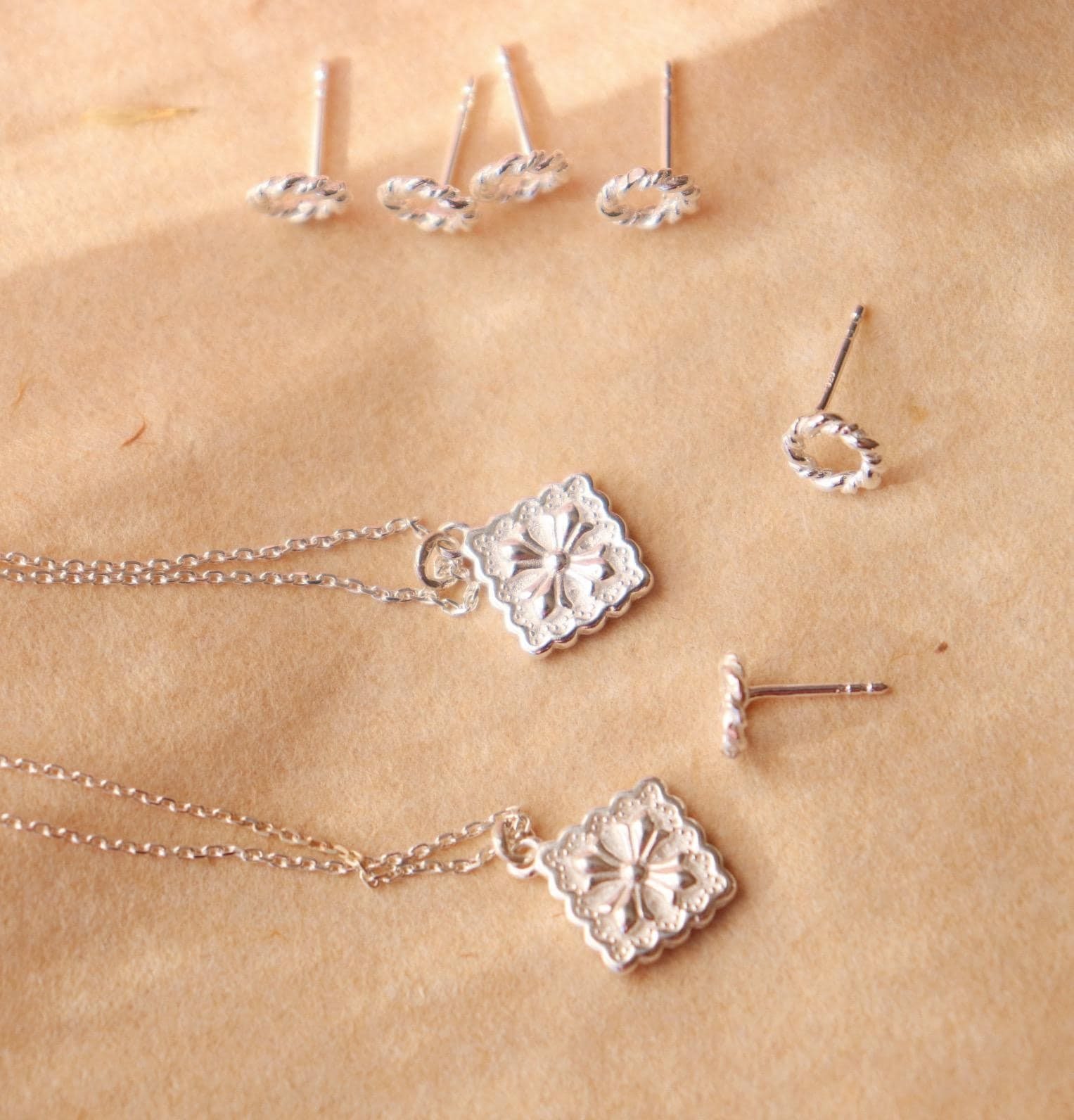 Photo of LiliandTrotro Jewelry