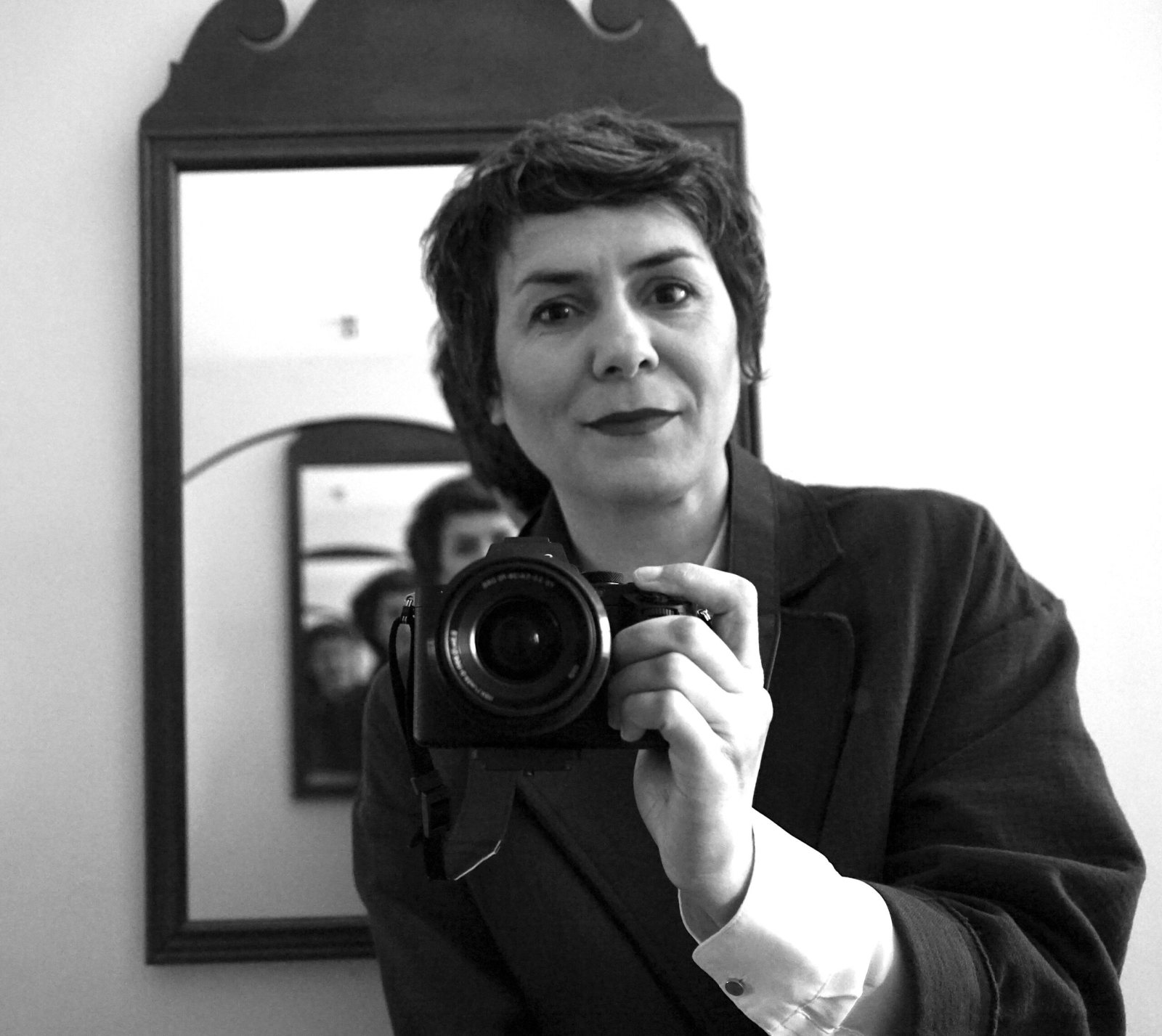 Photo of Oana Avasilichioaei