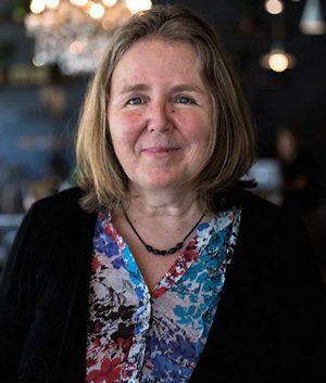 Photo of Maureen Martineau