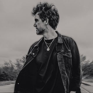 Tyler Hilton