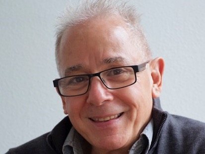 Photo of Lawrence Scott