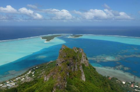 Poster: Explorer la planète - Tahiti et la Polynésie française