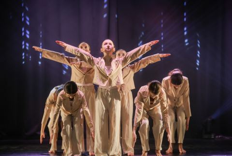 Poster: Spectacle des troupes et danse-études