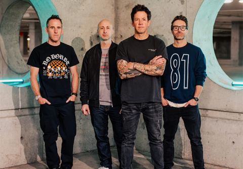 Poster: SIMPLE PLAN: BIGGER THAN YOU THINK! Canada Tour | Centre Bell