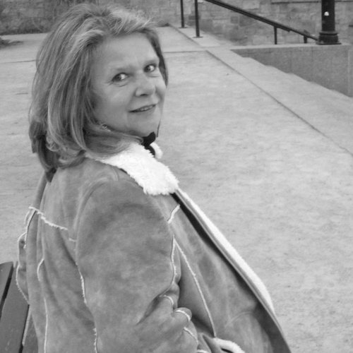 Photo of Pauline Harvey