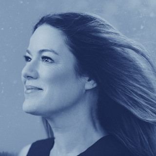 Photo of Émilie-Claire Barlow