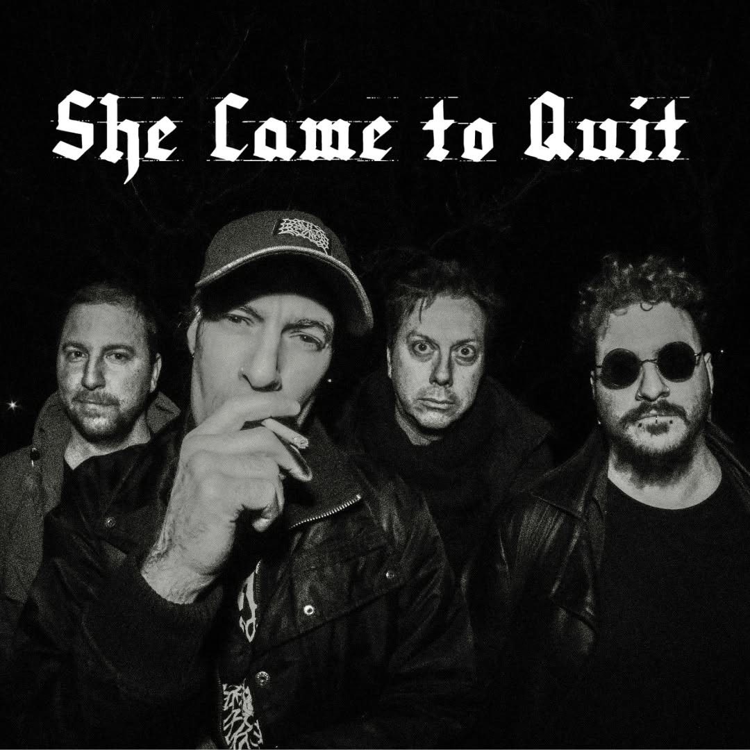 Photo de She Came to Quit