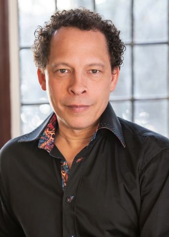Photo of Lawrence Hill