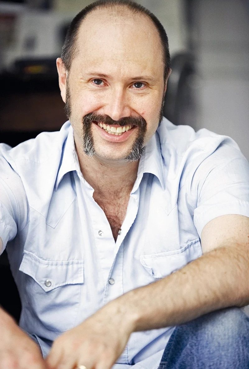 Photo of Ray Robertson