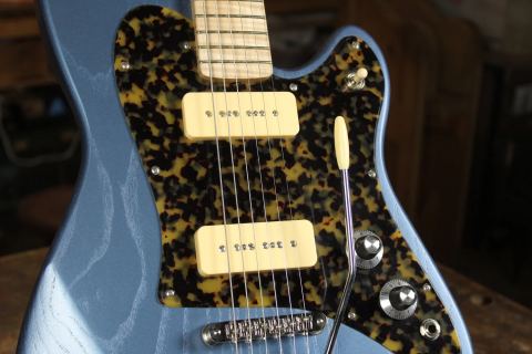 Photo of Deslongchamps Guitars
