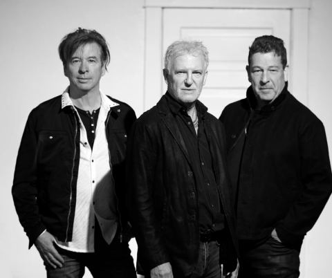 Poster: Glass Tiger